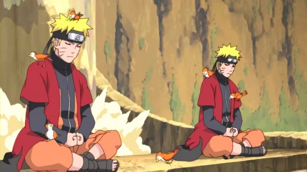 Myoboku Dağı'nda bulunan Naruto Gölge klonları senjitsu çakrası topluyor