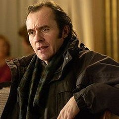 Stephen Dillane ( Stannis Baratheon )