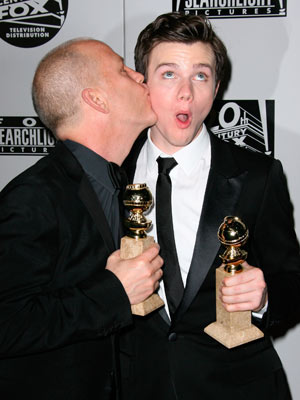 Glee oyuncusu Chris Colfer ile 2011 Altın Küre ödül töreninden