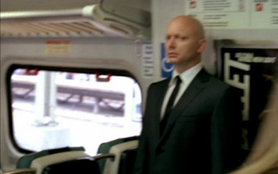 3 Bölüm, Otobüste