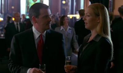 6. Bölüm, Olivia itiraf almaya çalışırken