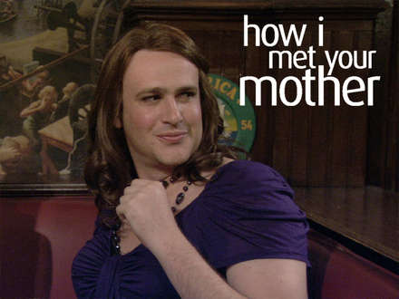 bu bölümde Marshall'ın kendisi de amigo kızlardan biriydi :)